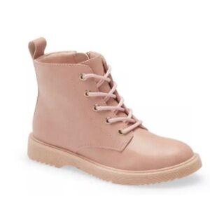Girl’s Pink Boots.